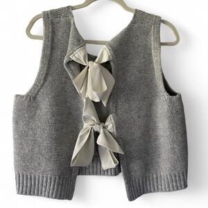Atlar’d State Gray Knit Sleeveless Sweater with Boys in the Back